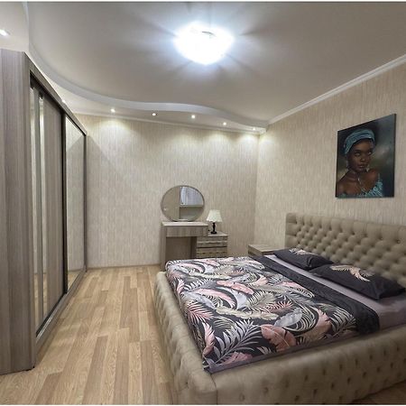 Home For You Тбілісі Екстер'єр фото