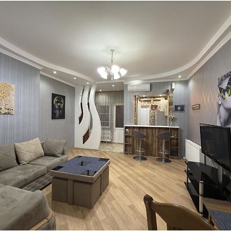 Home For You Тбілісі Екстер'єр фото